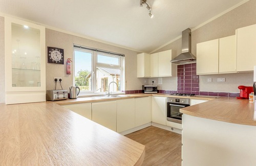 Wisbech Casa | 1 bedroom accommodation in Three Holes, Nr Downham Market