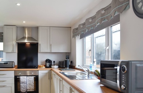 Malpas Cabaña | Alojamiento de 1 habitaciones en Willington, near Whitchurch