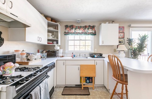 Nashua Casa | Dormitorio privado en condominio de casa adosada ubicado en el centro cerca de Fidelity & BAE