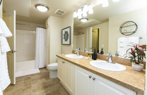 Irvine Business Complex Apartamento | 1 Bedroom Apartment | Irvine | Furnished | Pool | Parking | Gym | Extended Stay