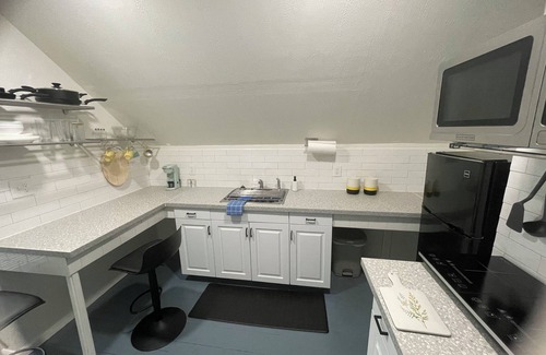 Cleveland Apartamento | 1-bedroom apartment just 15 minutes drive to Cleveland Clinic and Airport