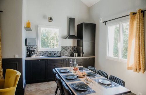 Gap Apartamento | Apartamento-Superior-Vista a la Montana-Baño con bañera