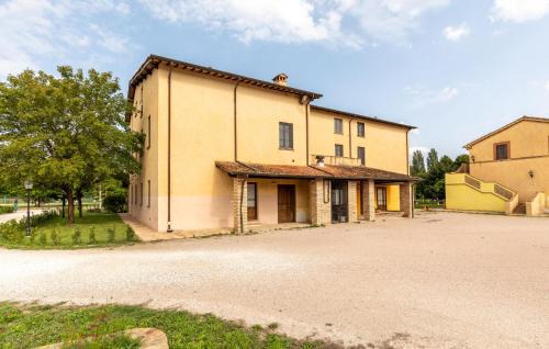 Montone Apartamento | 1 Bedroom Awesome Apartment In Montone