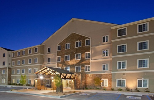 Albuquerque Condominio | 1 Bedroom | Free Breakfast + Outdoor Pool