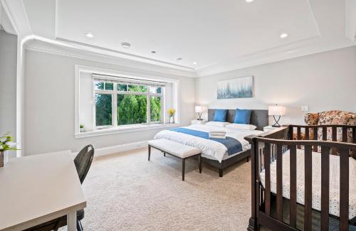 Marpole Casa | 1 Bedroom Luxury Retreat in Prime Vancouver