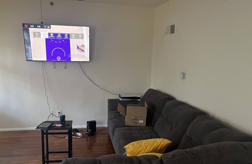 Ferguson Casa | 1 bedroom shared space with 2 other tenants in a 3 bedroom single family.