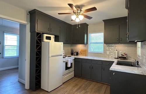 Mars Hill Casa | 1-bedroom vacation home just 20 minutes from Asheville
