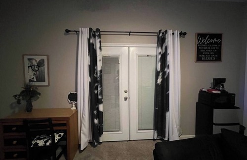 Chesterfield Casa | 1-Bedroom w/ private entrance, Patio, & Parking