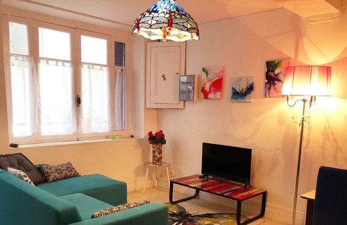 Trebes Casa | 1 Block to canal Du Midi-center of town