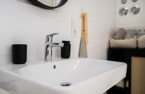 Ruedesheim am Rhein Apartamento | 1 BR Studio - Zentral - Wifi - Kaffee - Netflix