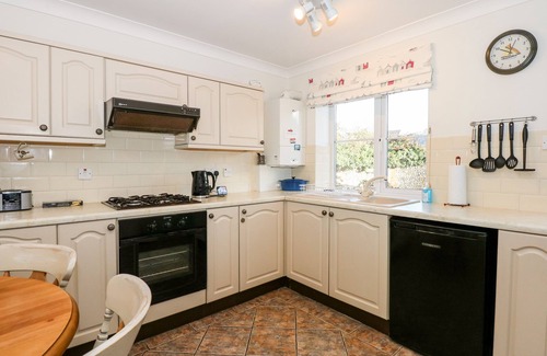 Holt Cabaña | 1 Crowlands Cottages