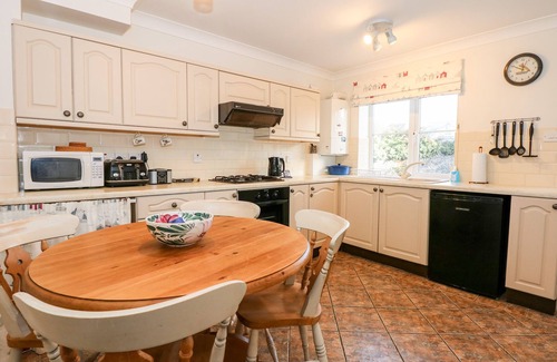 Holt Cabaña | 1 Crowlands Cottages