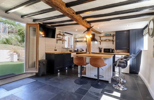 Ravensden Cabaña | 1 HARPUR COTTAGE, pet friendly, with a garden in Ravensden