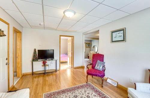 Winona Apartamento | 1 Mi to Downtown Welcoming Winona Duplex