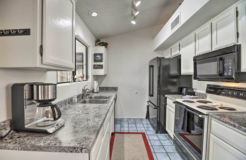 Sun City West Casa | 1 Mi to Golf Courses: Sun City West Home w/ Grill