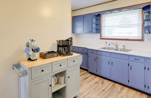 Bellevue Casa | < 1 Mi to Historic Downtown: Bellevue Hideaway!