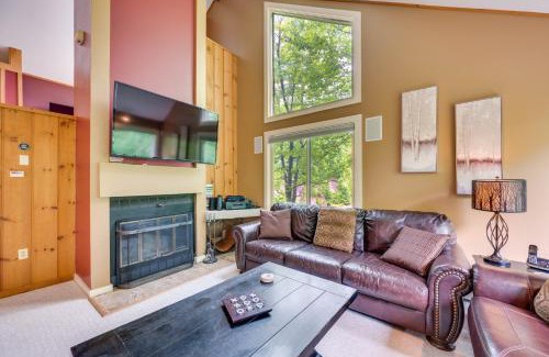 Lincoln Casa | 1 Mi to Loon Mountain Lincoln Haven with Balcony