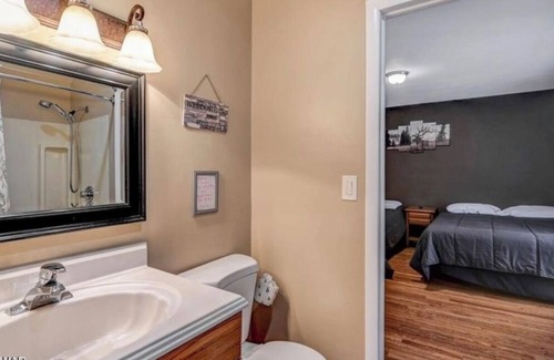 Lackawaxen Casa | 1 mile to BEACH & POOL and Masthope amenities