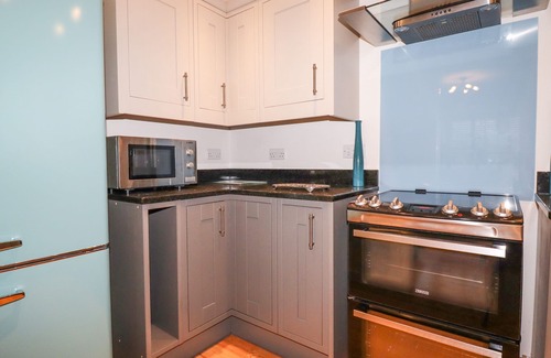 Lostwithiel Casa | 1 OLD TALBOT COTTAGES, pet friendly, with a garden in Lostwithiel