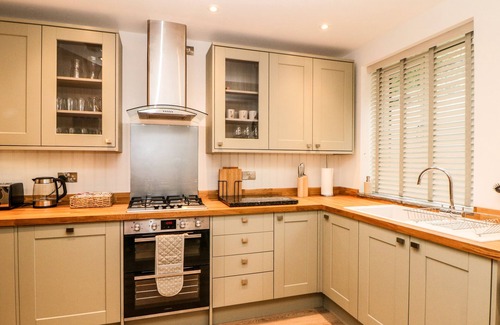 Hollow Meadows Cabaña | 1 Orchard View