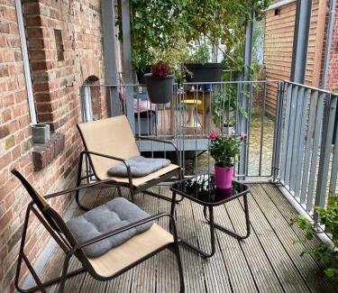 Bad Wilhelmshoehe Apartamento | 1-Zimmer-Apartment mit Balkon nähe ICE-Bahnhof
