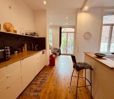 Bad Wilhelmshoehe Apartamento | 1-Zimmer-Apartment mit Balkon nähe ICE-Bahnhof