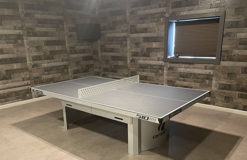 Jacksonville Casa | Alquiler de 3 horas de cancha de baloncesto completa + sala de fiestas