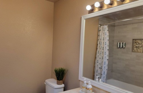 Sierra Vista Casa | 10 guests- pet friendly