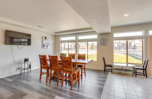 Gateway Casa | 10 Mi to DIA Family Home with Yard!