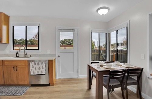 Shoreview Casa | 10 min from SFO Airport, Downtown San Mateo, and Hillsdale Mall with WIFI