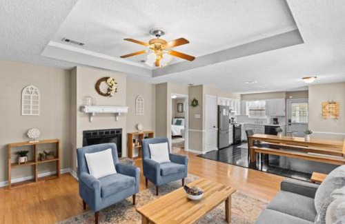 South Baton Rouge Casa | 10 Mins to Tiger Stadium South Burbank Bungalow