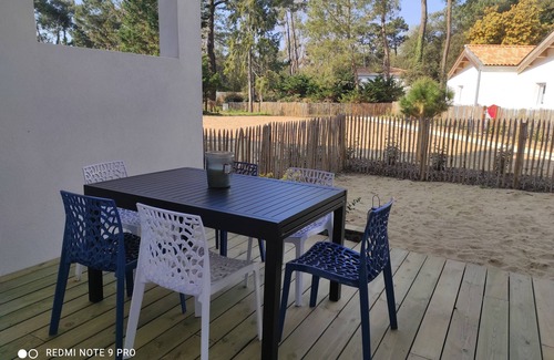 La Tranche-sur-Mer Apartamento | 10 minutes by bike from the beach, new apartment in a pine forest