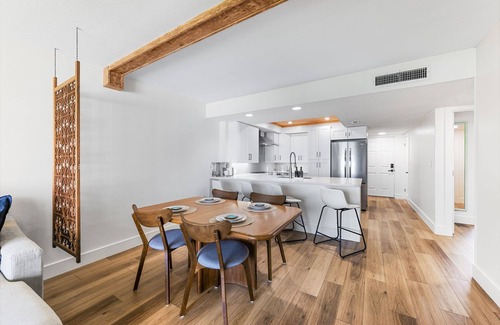 Crescent Beach Condominio | 10% OFF! Coastal 2BR Condo – Steps to Beach