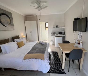 Berea Casa | 10 on Beresford