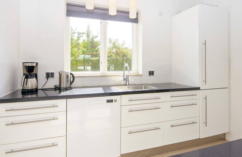 Grena Strand Casa | 10 person holiday home in Grenaa