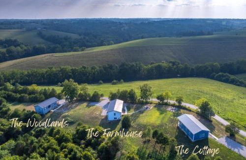 Williamstown Casa | 100 Acre Relaxing Retreat Near Ark- The Farmhouse