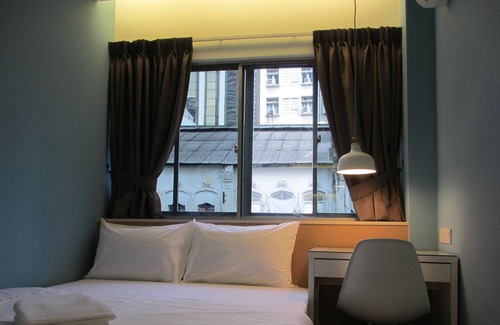 City Centre Hotel | 1000 Miles