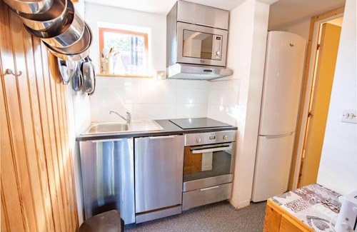 Villarodin-Bourget Apartamento | A 100m de las pistas de esquí, 1.o piso, balcón, parking, tv, local para esquís, 47m², La Norma