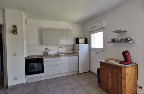 Trets Apartamento | 100m from the center! Apartment with balcony