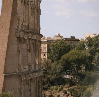 Celio Casa | 101 Flats Colosseo Suites