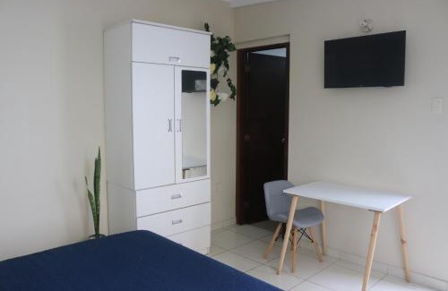 Magdalena del Mar Casa | 102 habitacion con baño y cocina e ingreso independiente