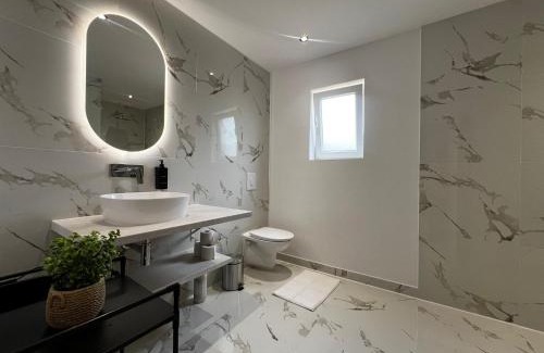 Crimmitschau Apartamento | 105 Quadratmeter Apartment, Parkplatz, kinderfreundlich, 6 Personen, WIFI, vollausgestattete Küche,