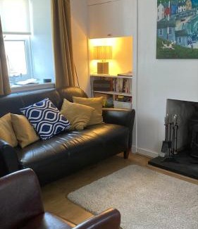 Cullen Casa | 105 Seatown