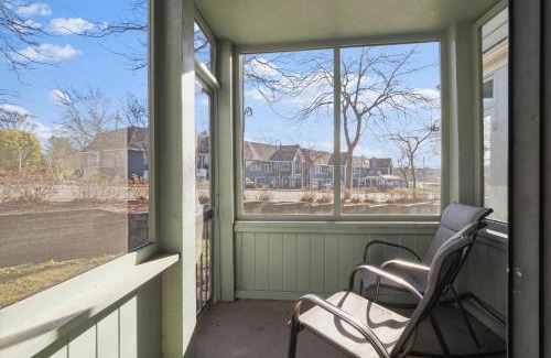 Charlevoix Casa | 107 Pointes North Inn