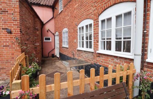 Beccles Casa | 11 Ballygate