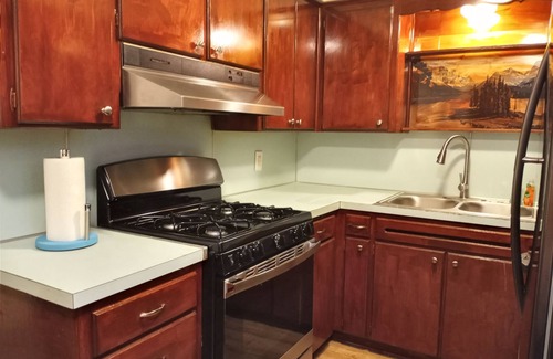 Central Oklahoma City Casa | 11-Guests/Airport -Minute Away/Pet-Welcome/4-BDR/2-FBA/5-QBED!