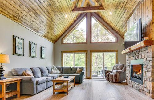 Mill Spring Casa | 11 Mi to Chimney Rock! All-Season Family Escape