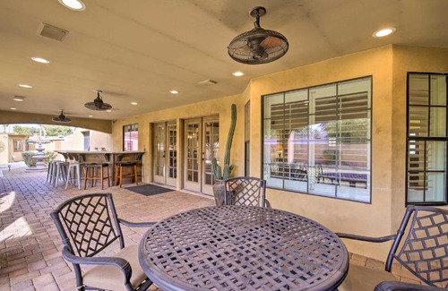 Tempe Casa | 11 Mi to Phoenix Tempe Escape with Patio and Bar!