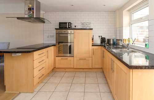 Thingwall Cabaña | 11 OVERDALE AVENUE, pet friendly, with open fire in Heswall