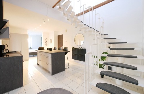 Kernstadt Apartamento | 110m², Dachterrasse, Zentral